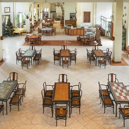 Front One Resort Indraloka Temanggung المظهر الخارجي الصورة