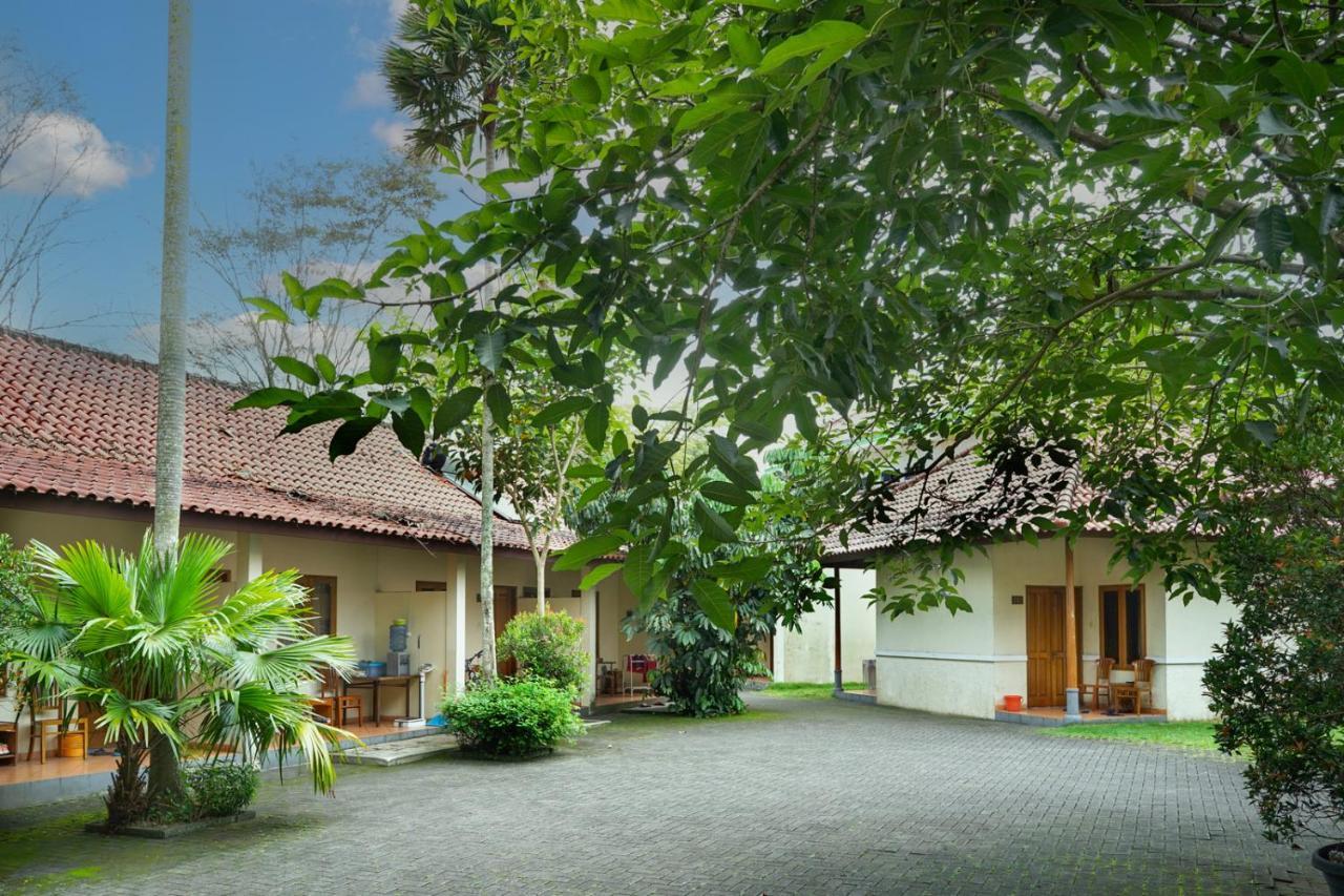 Front One Resort Indraloka Temanggung المظهر الخارجي الصورة