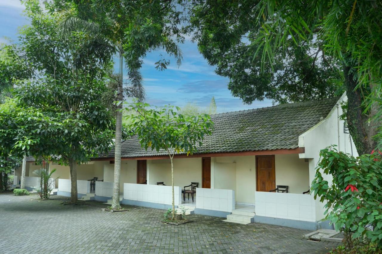 Front One Resort Indraloka Temanggung المظهر الخارجي الصورة